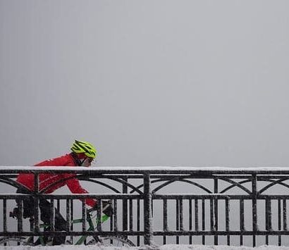 Bicycling in Winter? Follow These Safety Tips